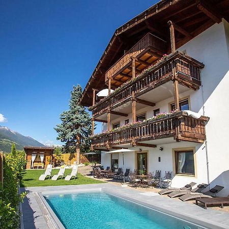 Hotel Alpenresidenz Maria Silandro Esterno foto