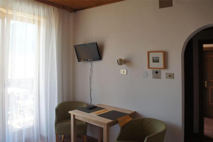 Hotel Alpenresidenz Maria Silandro Esterno foto