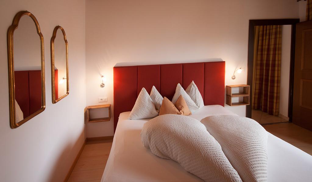 Hotel Alpenresidenz Maria Silandro Esterno foto
